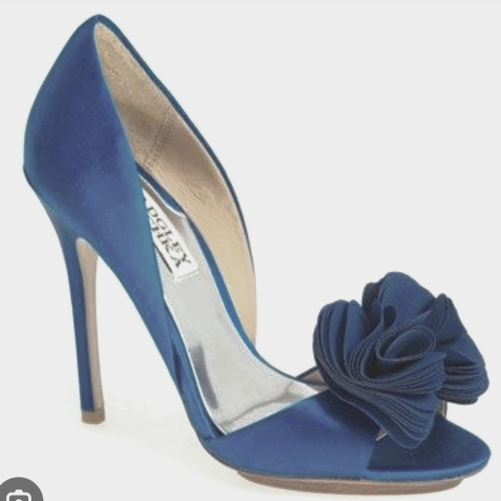 BADGLEY MISCHKA Blue Grey Satin Heels with Floral Detail